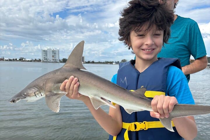 6 Hour Inshore Fishing and Island Relaxation Trip 5