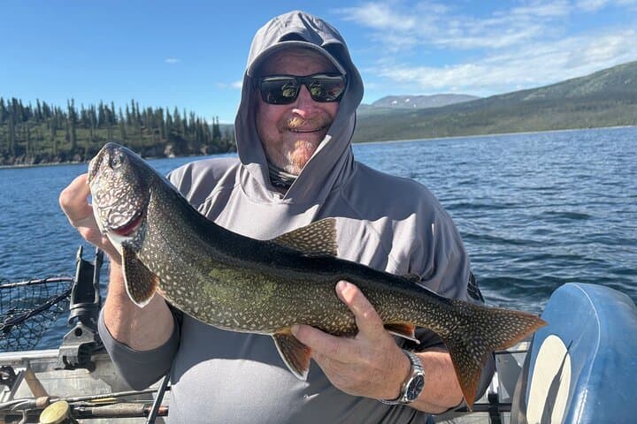Guided Fishing in the Yukon 4