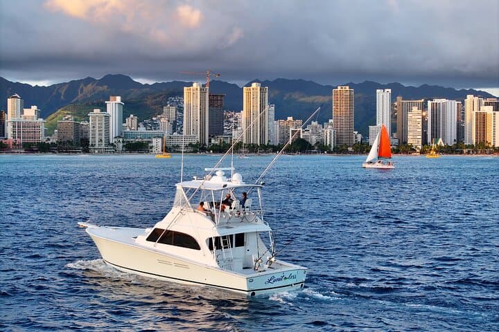 Full Day Sport Fishing Charter Honolulu