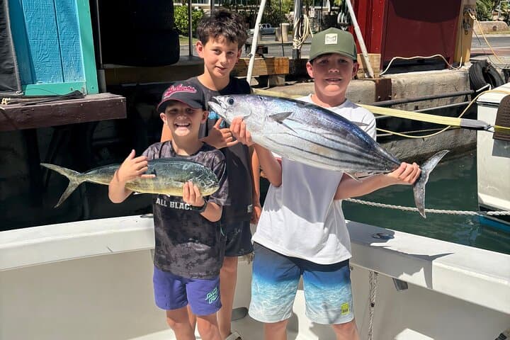 Full Day Sport Fishing Charter Honolulu 5