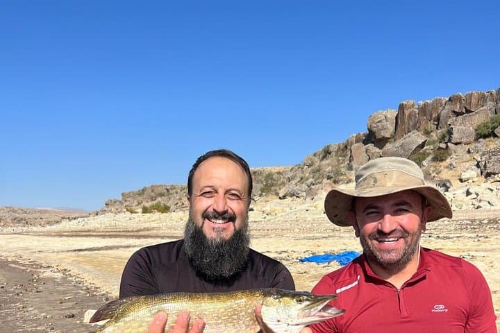 7 Hours Cappadocia Sunrise Fishing Tour 