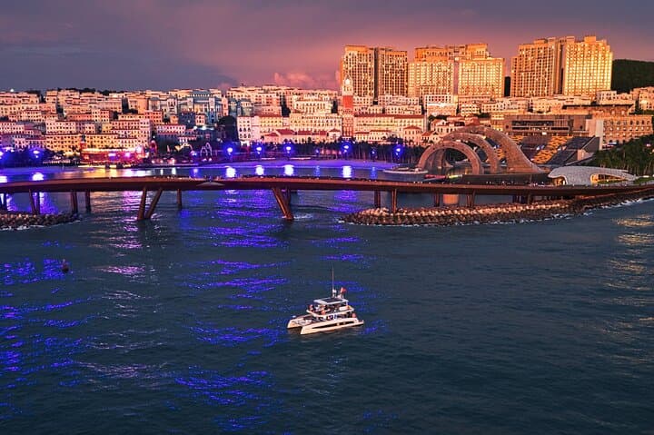 Sunset Chilling Yacht Tour in Phu Quoc 4