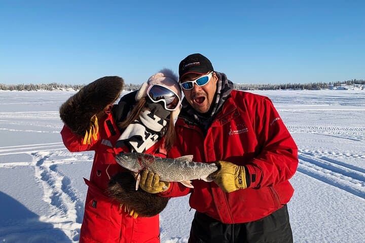 Traditional Indigenous Ice Fishing Experience on Great Slave Lake 4