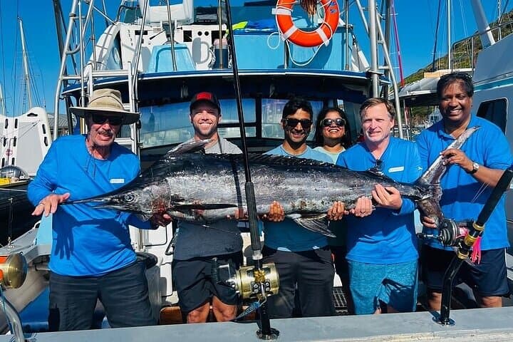 35 Foot Bertram 6 Hour Charter 3