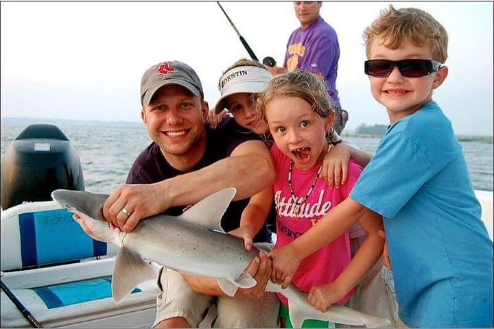 Aventura de Pesca Familiar Privada de 3 Horas para Hasta 6 Invitados - Photo 3