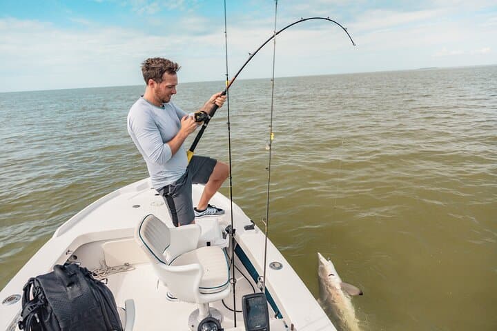 Aventura de Pesca Familiar Privada de 3 Horas para Hasta 6 Invitados - Photo 5