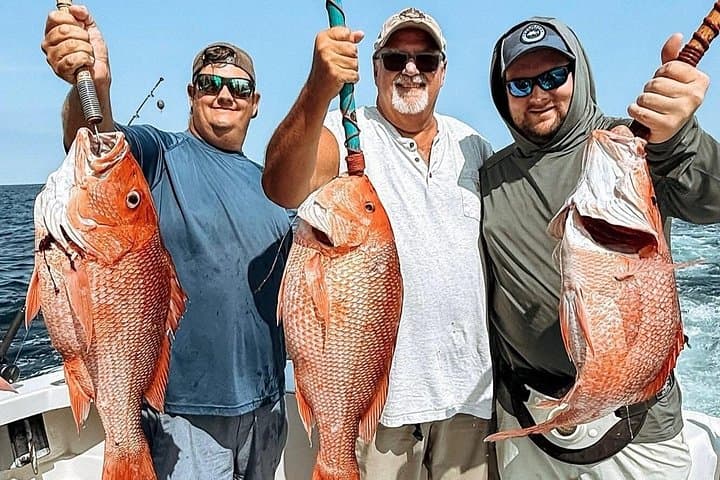 Experiencia Exclusiva de Charter de Pesca Privado de 6 Horas