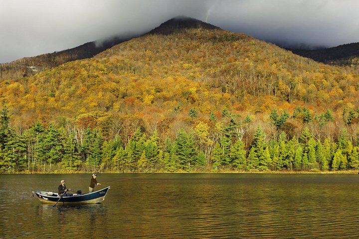 New York to Vermont Full-Day Adventure with Private Helicopter